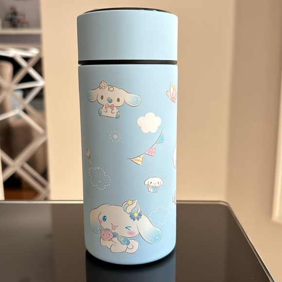 Sanrio Cinnamoroll stainless steel bottle with built in digital thermometer 😍 - Picture 2 of 10